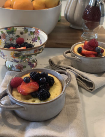 breakfast dutch babies with fresh fruit